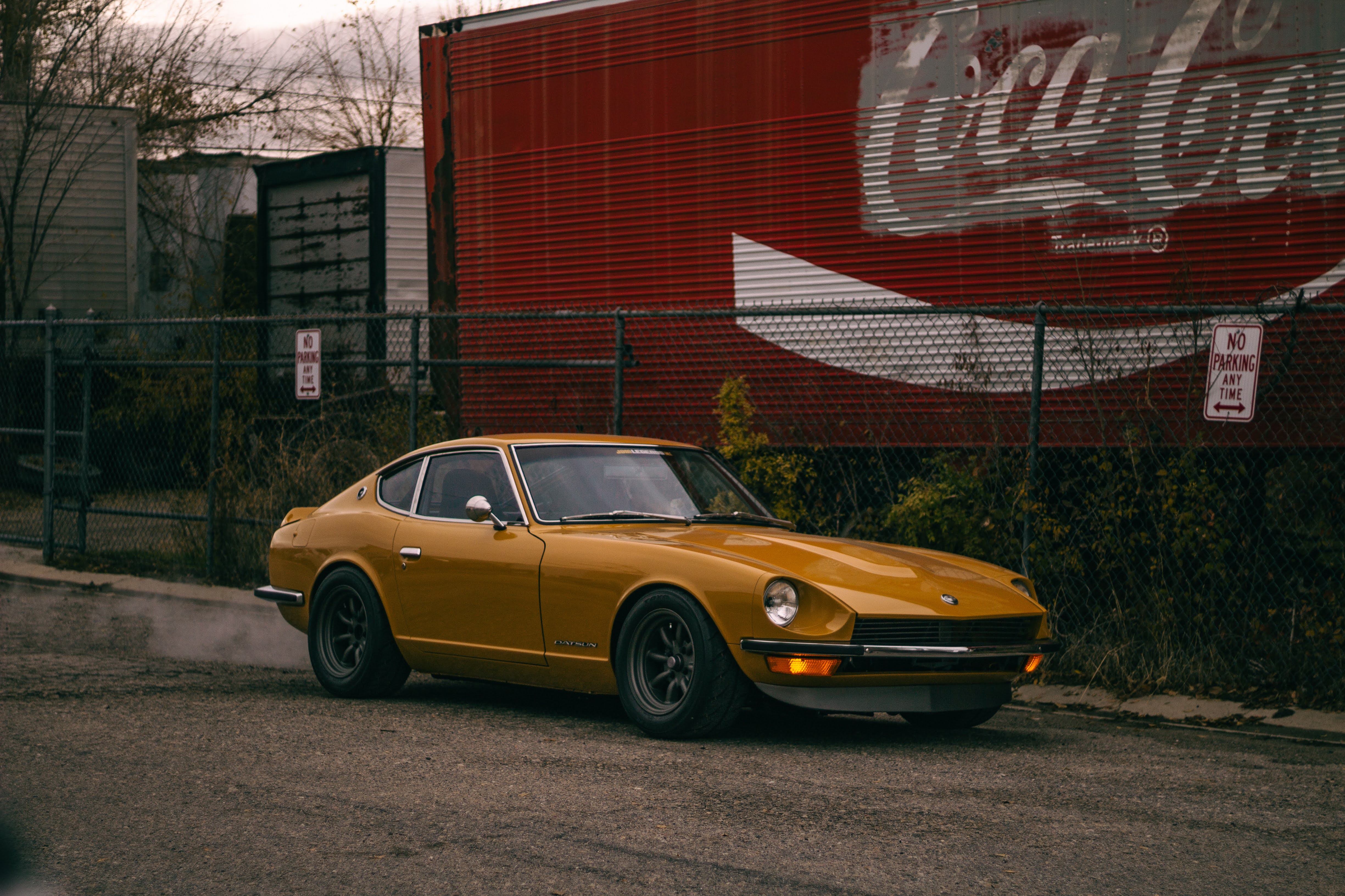 JDML Gold 240Z